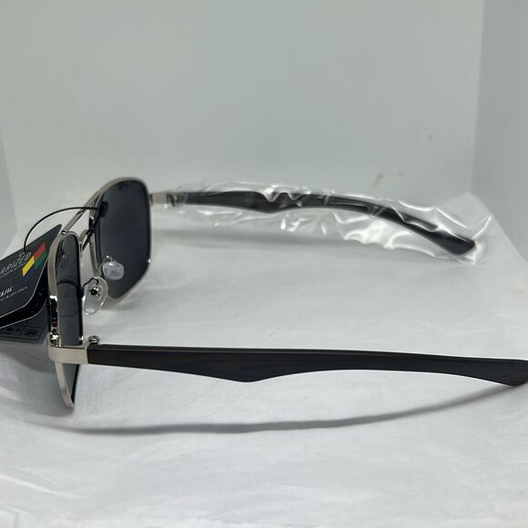 Manhattan Polarized Aviator Sunglasses – UV Protection - Picture 2 of 3